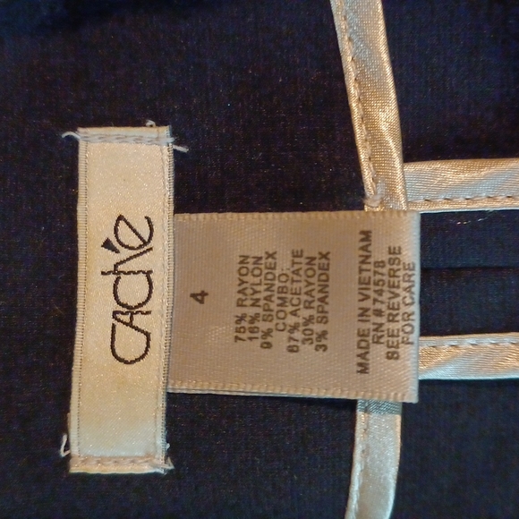 Cache jacket. - Picture 2 of 3